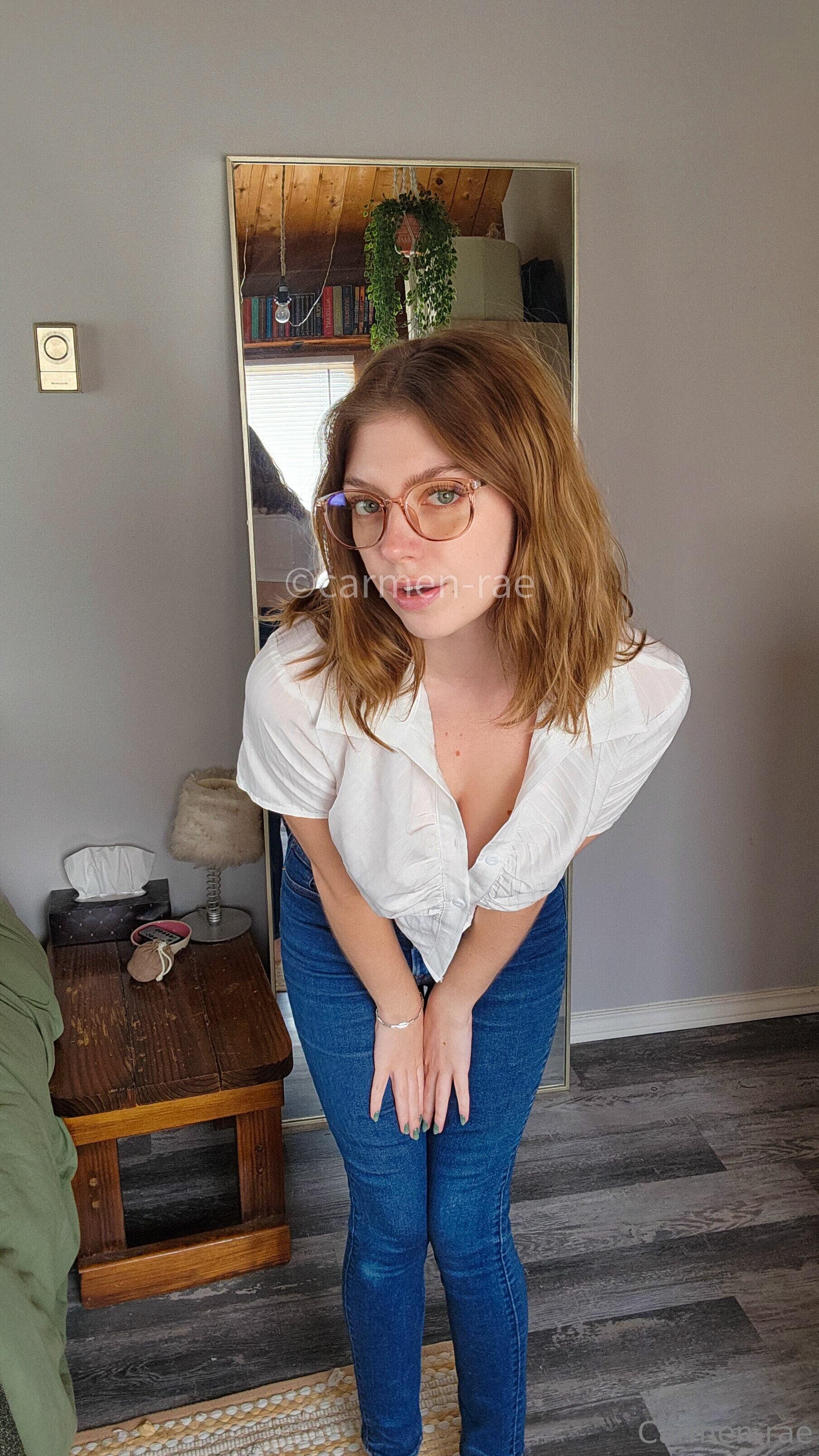 Photo full Carmen rae