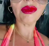 Photo from Caminhoneira hotwife album