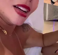 Photo from Caminhoneira hotwife album