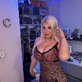 Photo from theblondiebunnyx album
